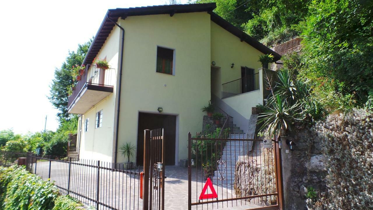 B&B Il Poggio Salo Luaran gambar